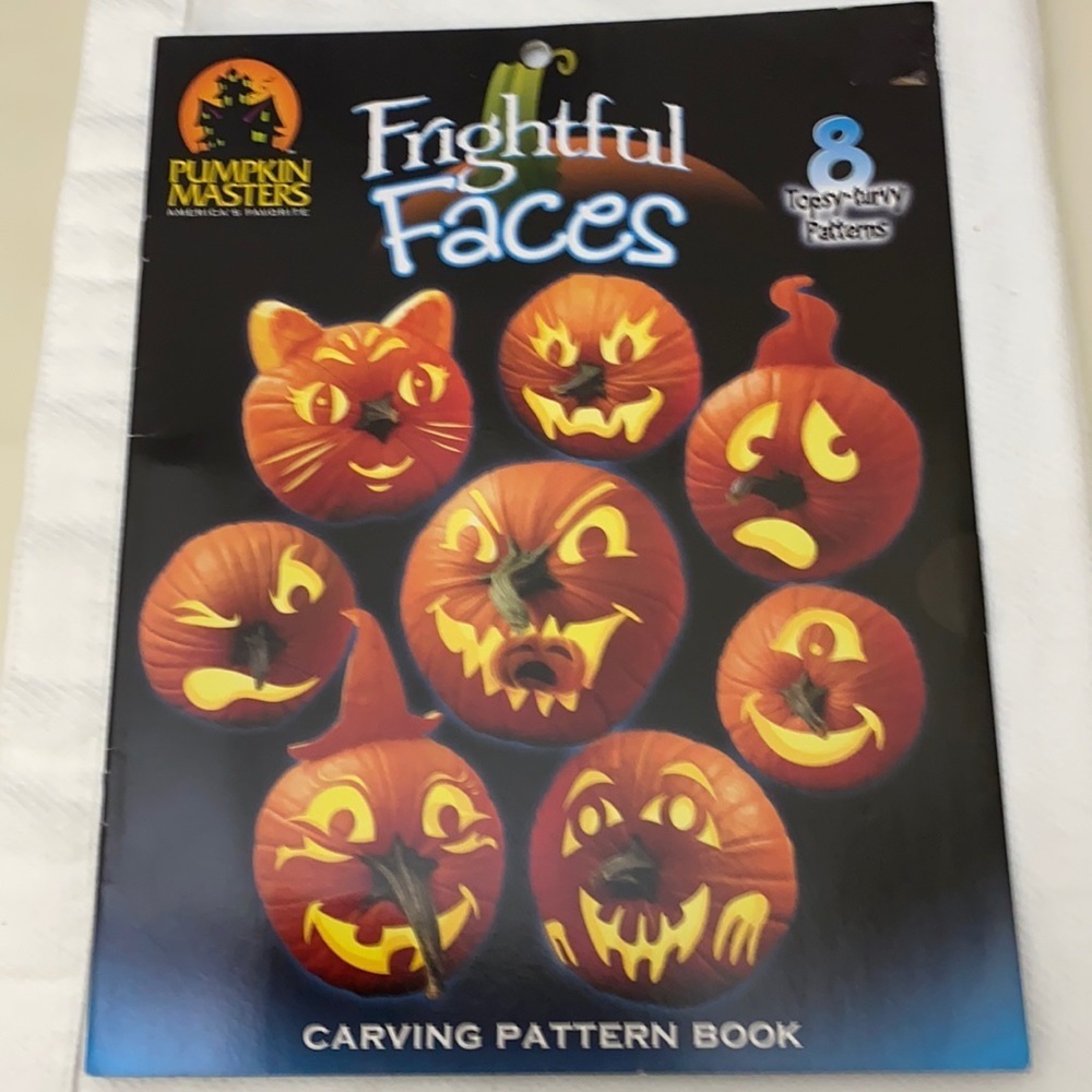 🔵4/$20 Pumpkin Masters 8 Topsy Turvy Patterns Frightful Faces NEW